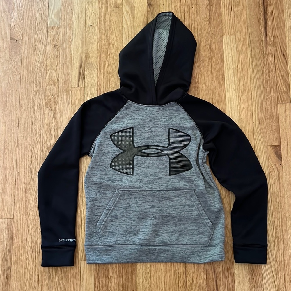Boys under armor sweatshirt